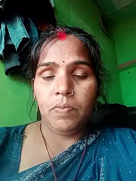 Snapshot of Cut_rajbati chatting on January 15, 6:40 am Cut rajbati online show from January 15, 6:40 am