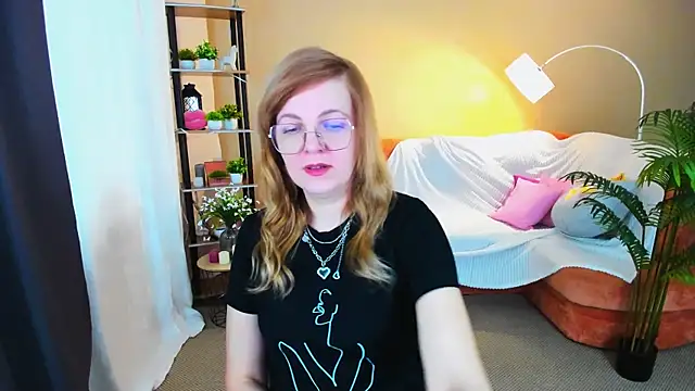 YourUniverser online show from February 9, 9:24 am