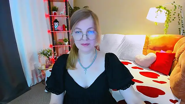 YourUniverser online show from April 14, 9:37 am