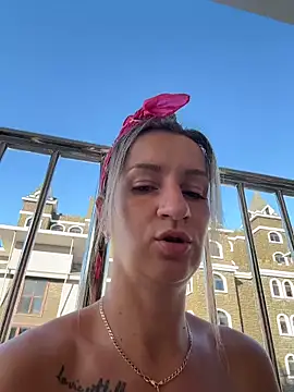 EvvaMur online show from December 4, 1:04 am