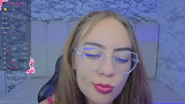 Luna Star v online show from November 27, 3:41 am