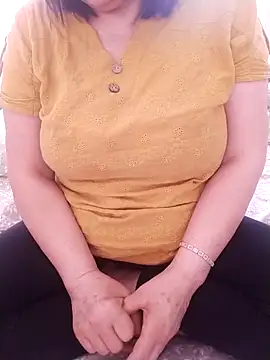 Snapshot of zerdaliii chatting on March 23, 7:45 am zerdaliii online show from March 23, 7:45 am