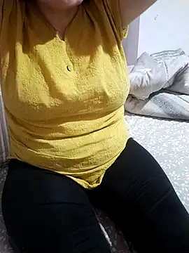 Snapshot of zerdaliii chatting on March 23, 8:02 pm zerdaliii online show from March 23, 8:02 pm