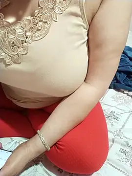 Snapshot of zerdaliii chatting on April 3, 11:36 pm zerdaliii online show from April 3, 11:36 pm