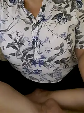 Snapshot of zerdaliii chatting on July 2, 9:43 pm zerdaliii online show from July 2, 9:43 pm