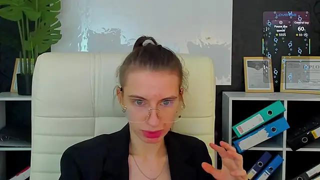 kaleriyaa  online show from October 18, 1:30 am