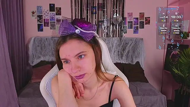 kaleriyaa  online show from October 20, 1:28 am