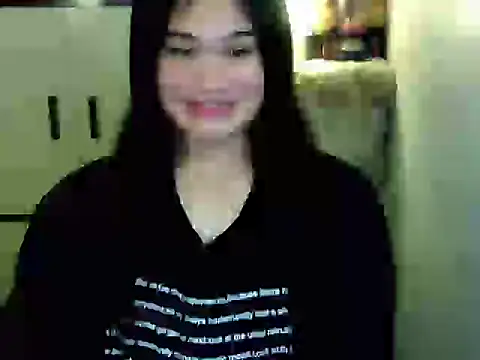 Snapshot of Annierose_ts chatting on April 23, 7:16 pm Annierose ts online show from April 23, 7:16 pm