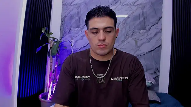 William Steel  online show from November 6, 3:40 am