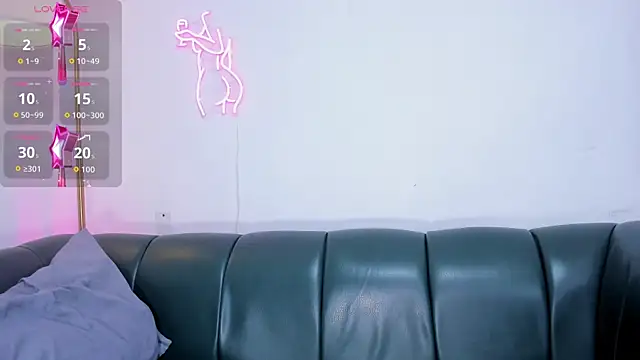 Snapshot of Sexxchubby chatting on November 28, 10:12 pm Sexxchubby online show from November 28, 10:12 pm