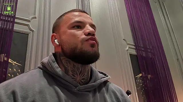 OliverSport online show from October 16, 3:35 pm