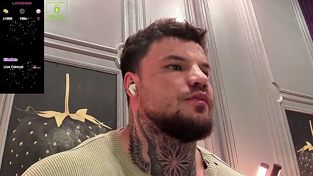 OliverSport online show from April 25, 11:24 am