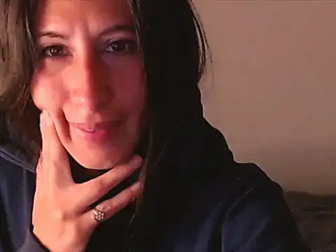 Snapshot of NathaSlave chatting on February 22, 8:24 am NathaSlave online show from February 22, 8:24 am