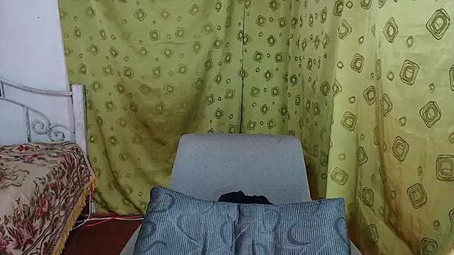 Snapshot of drityvaleriaanal chatting on November 8, 9:24 pm drityvaleriaanal online show from November 8, 9:24 pm