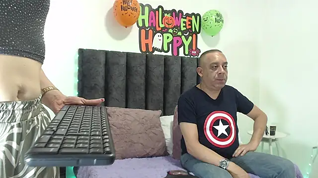 GabrielandAbigail online show from October 29, 9:05 pm