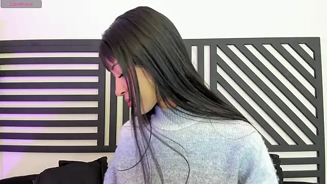 Snapshot of princess_ivy_ chatting on September 19, 12:50 pm princess ivy  online show from September 19, 12:50 pm