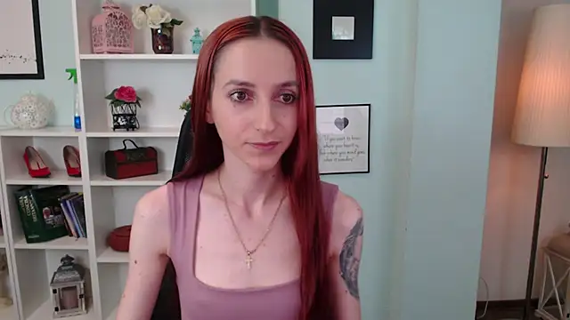 Julia Jae online show from October 13, 6:13 am