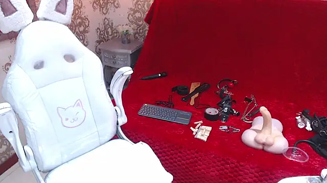KendyLoveLans online show from June 4, 1:44 am