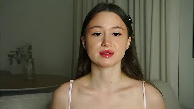 Snapshot of vvillywonka chatting on February 7, 2:04 am vvillywonka online show from February 7, 2:04 am