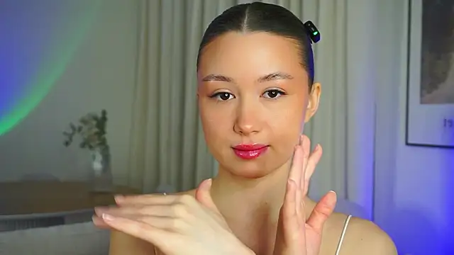 Snapshot of vvillywonka chatting on February 11, 1:54 am vvillywonka online show from February 11, 1:54 am