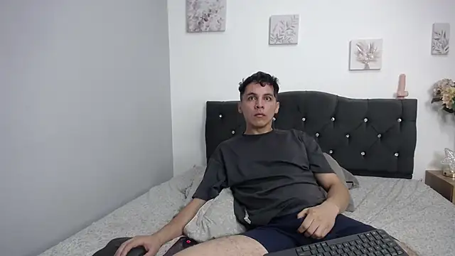 Andres 69 Fantasy online show from February 25, 2:10 am