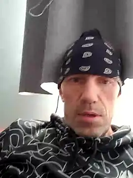 djcarey369159 online show from October 15, 8:20 pm