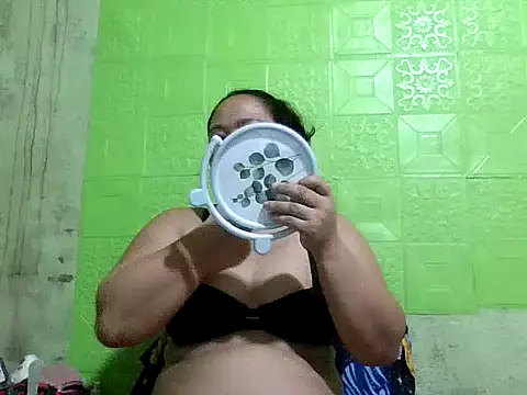 prettywetmom88 online show from September 26, 10:41 am