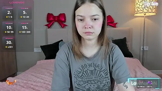 patriciapink online show from March 21, 3:55 am