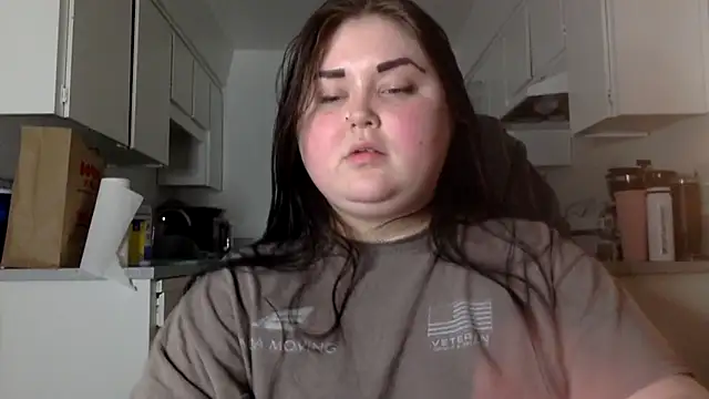 JJbaby1 online show from September 13, 4:56 am