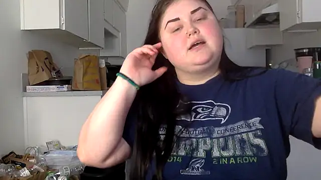 JJbaby1 online show from September 20, 9:38 pm