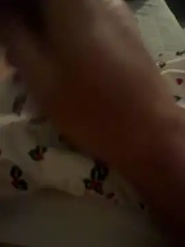 Bigtitsloveshow online show from March 22, 5:22 am