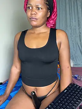 Snapshot of Kikie23 chatting on April 4, 2:54 am Kikie23 online show from April 4, 2:54 am