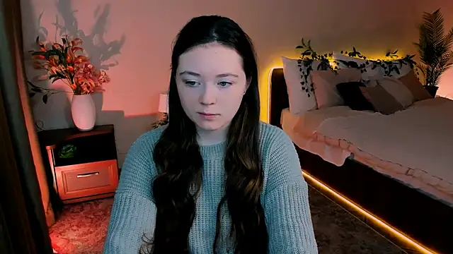 AlluringLookk online show from September 14, 3:16 am