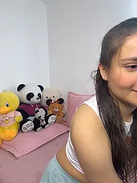 Emilyybennet  online show from September 29, 8:57 pm