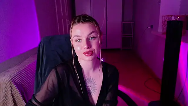 Snapshot of AngelicaHollywood chatting on March 1, 8:22 pm AngelicaHollywood online show from March 1, 8:22 pm