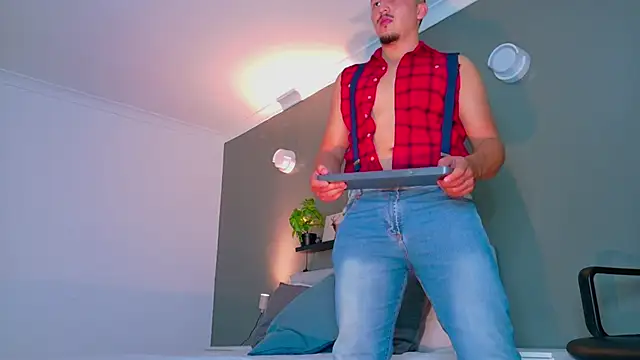 MrFox   online show from October 16, 7:37 pm