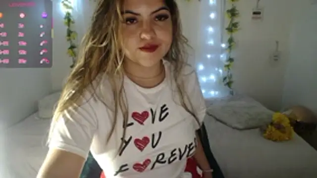 Snapshot of Alisson_5_ chatting on November 3, 10:16 am Alisson 5 online show from November 3, 10:16 am