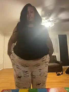 Cocomamii1 online show from November 11, 2:33 am