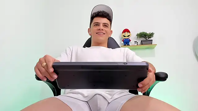 Mikecooper online show from October 23, 1:38 am