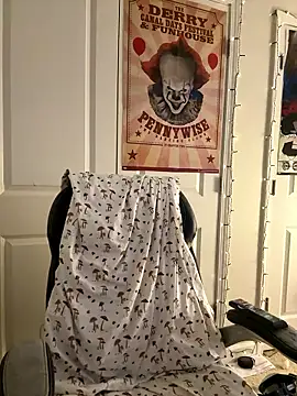 CharmingMaddie online show from January 9, 4:48 am