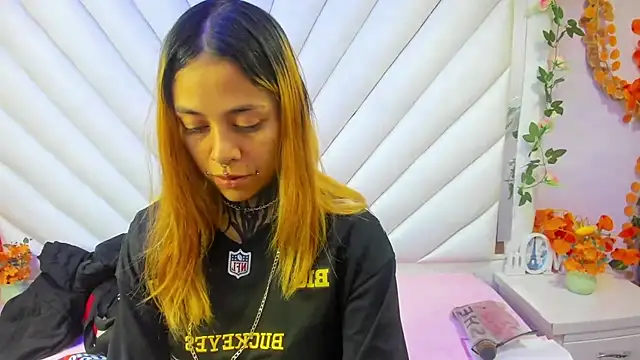 Sofii Anal  online show from November 6, 1:39 am