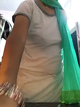 Love-pari077 online show from October 23, 11:57 pm