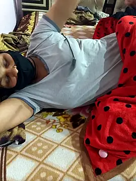 Love-pari077 online show from January 11, 1:10 am