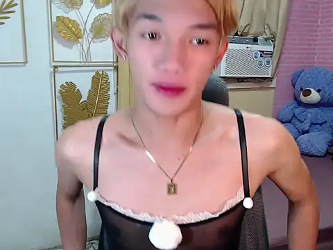 fuckerfriendsxx online show from April 15, 3:35 am