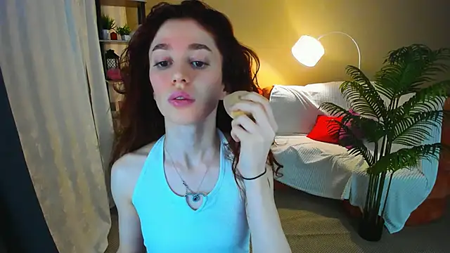 ChristinaConteeree online show from March 4, 3:23 am