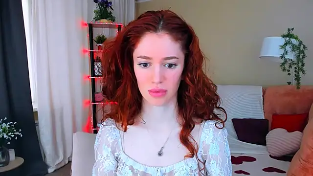 Snapshot of ChristinaConteeree chatting on June 30, 10:38 am ChristinaConteeree online show from June 30, 10:38 am