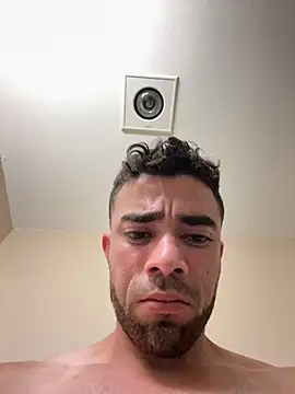 kelvin971011 online show from September 19, 6:26 am