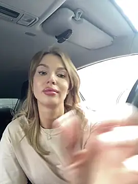 Snapshot of miss_veroNika chatting on June 10, 6:45 am miss veroNika online show from June 10, 6:45 am