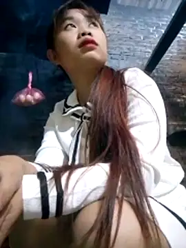 Snapshot of PhayPhay123 chatting on October 19, 12:11 am PhayPhay123 online show from October 19, 12:11 am