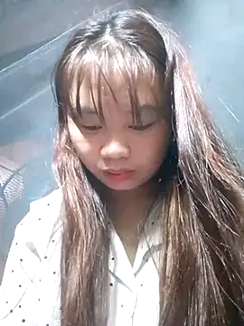 Snapshot of PhayPhay123 chatting on October 31, 2:29 pm PhayPhay123 online show from October 31, 2:29 pm